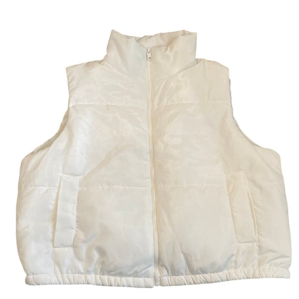 JUST BE White Puffer Vest Womens 3X NWOT Full Zip Stand Collar Sleeveless Jacket
